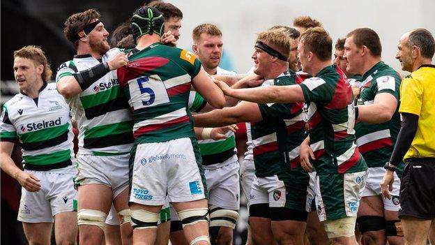 Tempers frayed in the first half of the Leicester-Newcastle Challenge Cup tie