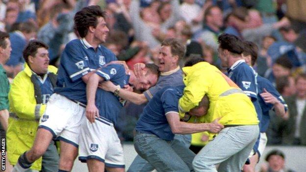 Everton players celebrate during their 3-2 win over Wimbledon in 1994