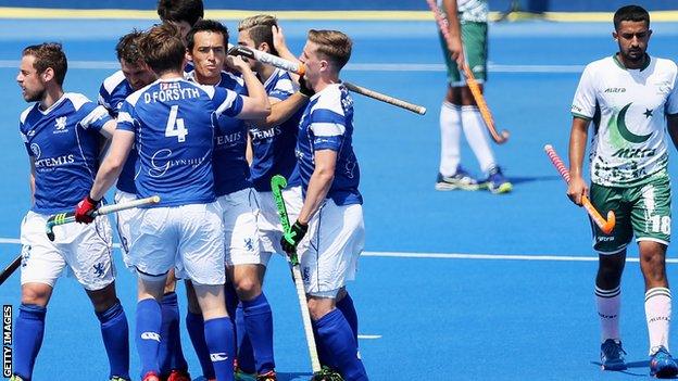 Scotland lead 1-0 at half-time against Pakistan