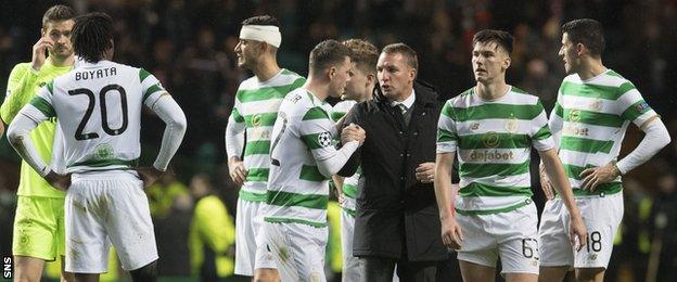 Brendan Rodgers with his Celtic players