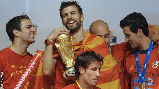 Pique and Spain celebrate World Cup win