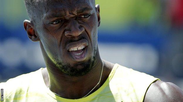 Bolt is more than half a second slower than Gatlin over 200m in 2015