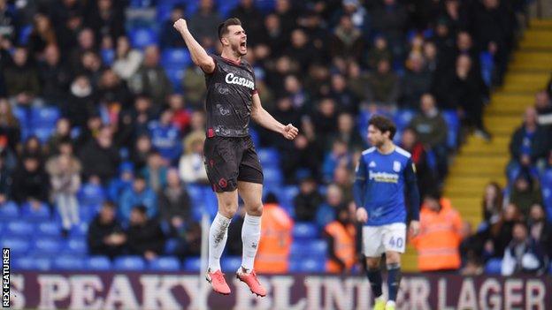 Reading defender Matt Miazga celebrates his equaliser