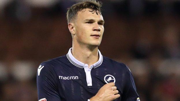 Jake Cooper: Millwall defender signs new contract with Championship club - BBC Sport