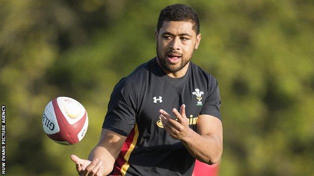 Taulupe Faletau