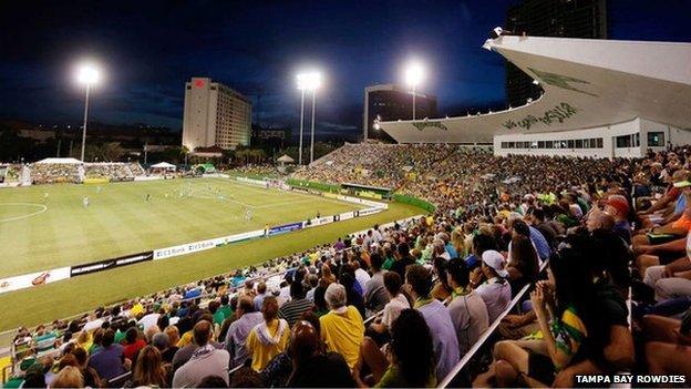 Tampa Bay Rowdies fans watch game