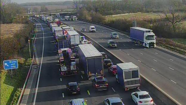 m6-closed-southbound-near-stoke-on-trent-after-two-vans-crash-bbc-news