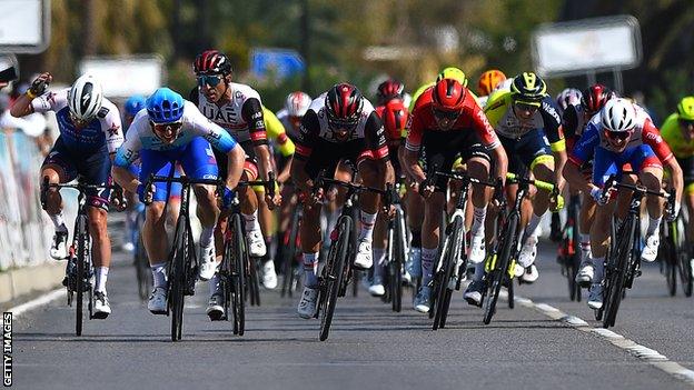 Fernando Gaviria wins the sprint finish on stage six