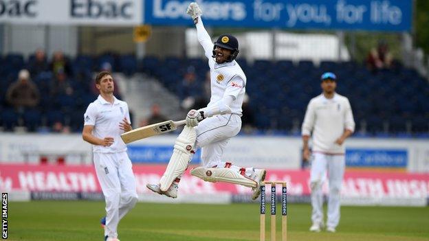 Dinesh Chandimal celebrates