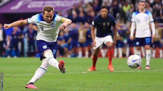 Harry Kane converts a penalty for England against France in the 2022 World Cup quarter-finals