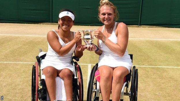 Yui Kamiji and Jordanne Whiley pose with their doubles trophy