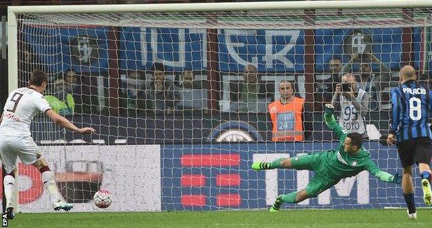 Andrea Belotti scores a penalty