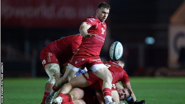 Gareth Davies has played 67 internationals for Wales