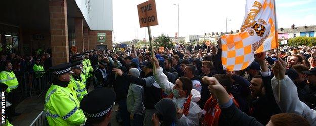 Blackpool fans