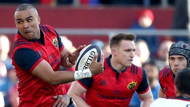 Simon Zebo eludes the Toulouse tackles to set up a Munster attack at Thomond Park