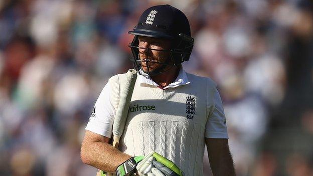 Ian Bell walks off after being dismissed at The Oval