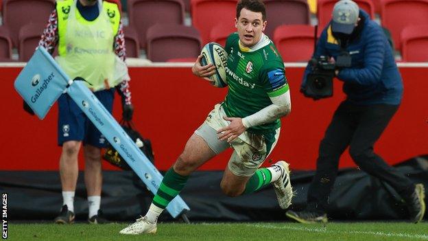 Tom Parton scores a try for London Irish