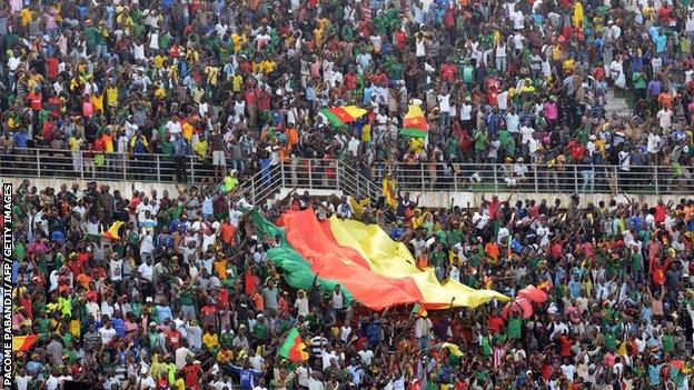 Cameroon fans