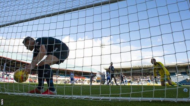 Dundee are bottom of the Scottish Premiership, having lost to Kilmarnock in their most recent outing