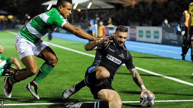 Rory Hughes scores a try for Glasgow Warriors