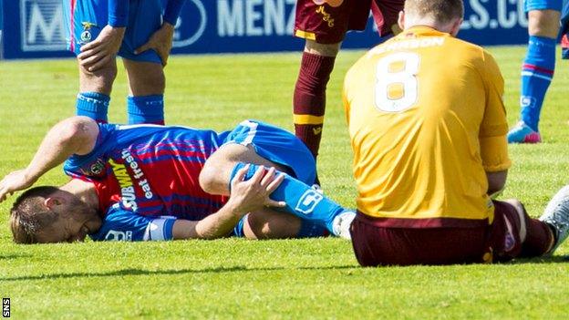 Gary Warren and Stephen Pearson are injured at Caledonian Stadium