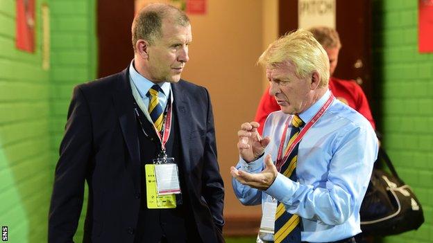 Scottish FA chief executive Stewart Regan and former Scotland manager Gordon Strachan