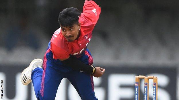 Sompal Kami took three Scottish wickets on a bad day for Scotland at Titwood