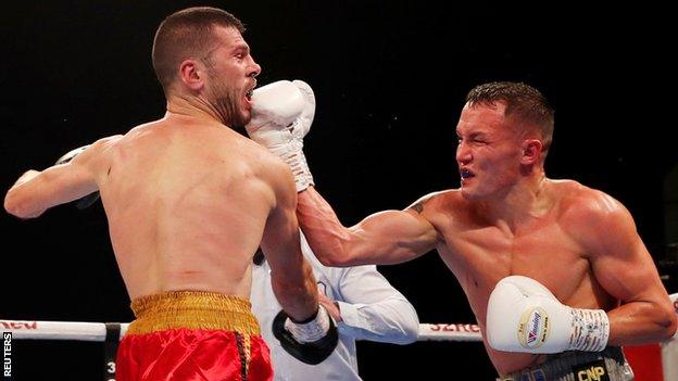 Josh Warrington and Sofiane Takoucht