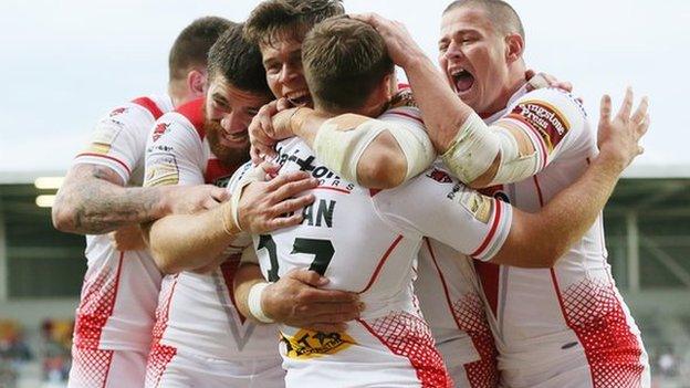 St Helens celebrate a try