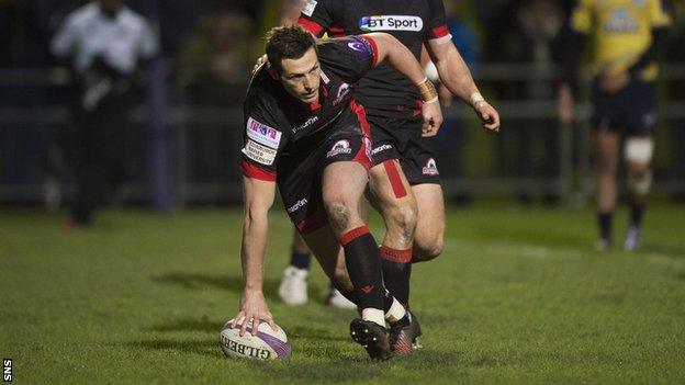 Jason Tovey scores for Edinburgh