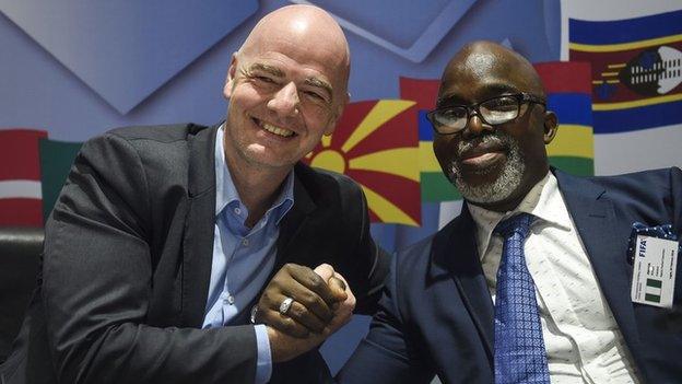 Fifa president Gianni Infantino (left) and Nigeria Football Federation president Amaju Pinnick