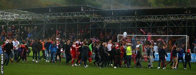 Whitehawk fans