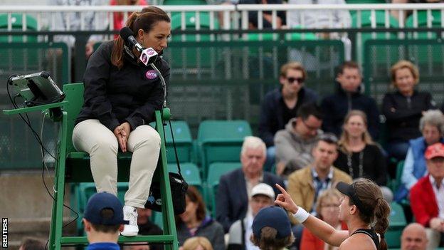 Konta remonstrates with umpire