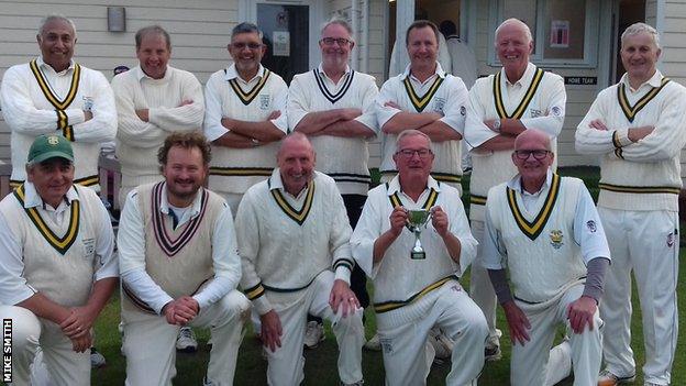 The East Hanningfield CC team pose for a photo