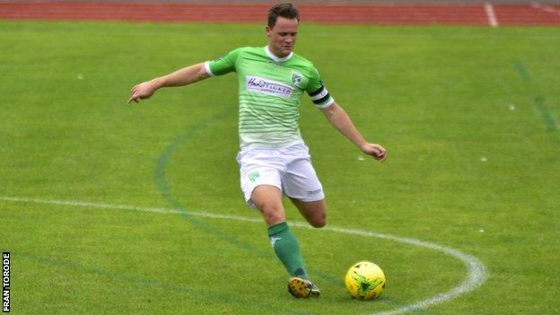 Simon Geall playing for Guernsey