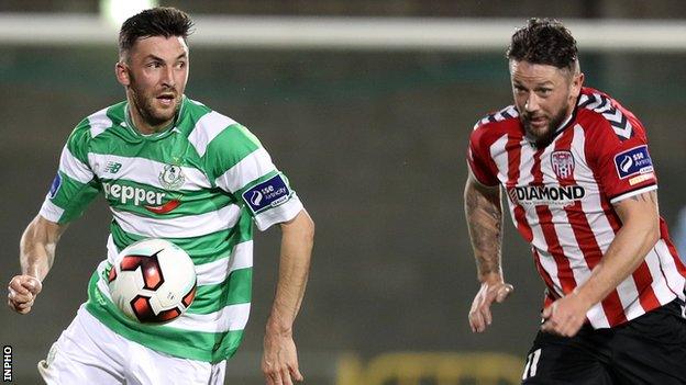 Derry's Rory Patterson is about to challenge Killian Brennan at Tallaght Stadium