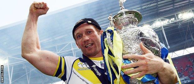 Warrington's Michael Monaghan with the 2009 Challenge Cup