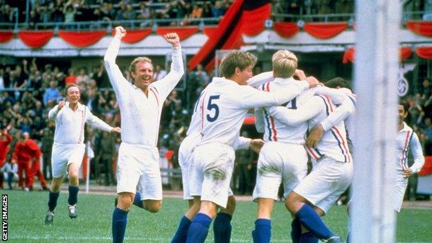 Escape to Victory