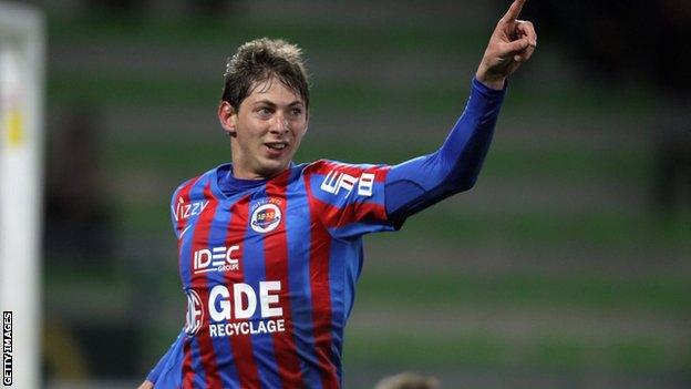 Emiliano Sala celebrates one of his goals