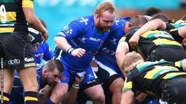 Prop Dan Suter has previously played for both Dragons and Ospreys in Wales