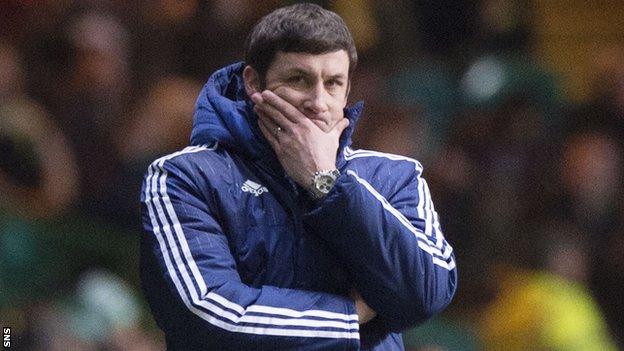 Hamilton's Martin Canning feels the pain at Celtic Park