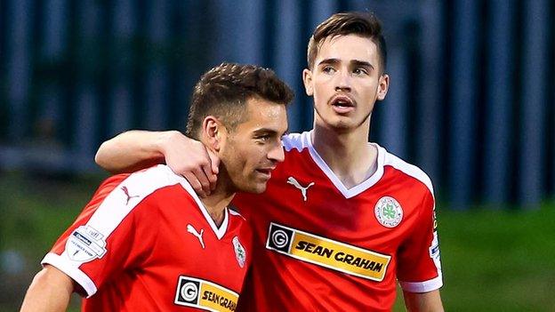 David McDaid and Jay Donnelly were both on target in Cliftonville's win over Coleraine