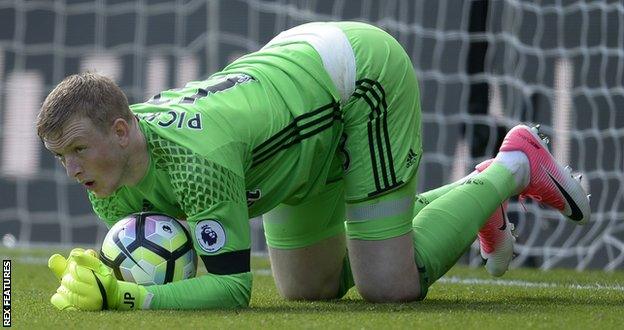 Sunderland goalkeeper Jordan Pickford