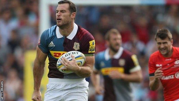 Tim Visser scoring Harlequins' opening try