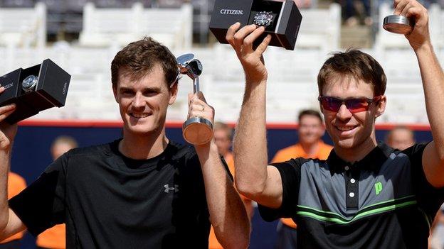 Jamie Murray and John Peers