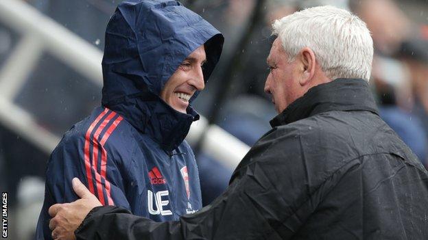 Unai Emery and Steve Bruce