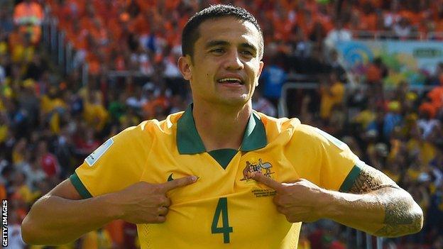 Ex-Everton player Tim Cahill signs for China's Hangzhou Greentown