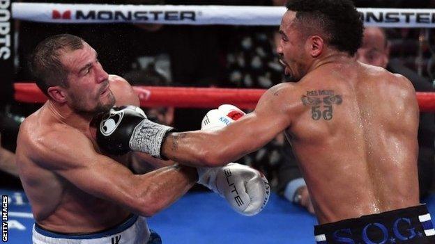 Andre Ward (right) beat Sergey Kovalev