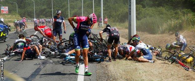 Tour de France crash, 6 July