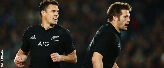 Dan Carter (left) with All Blacks captain Richie McCaw